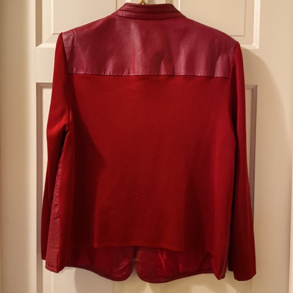 Peter Nygard Red Leather/Knit Jacket, - Picture 3 of 10